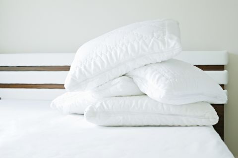 Do I Need A New Pillow: Guide To Replacing Your Pillows